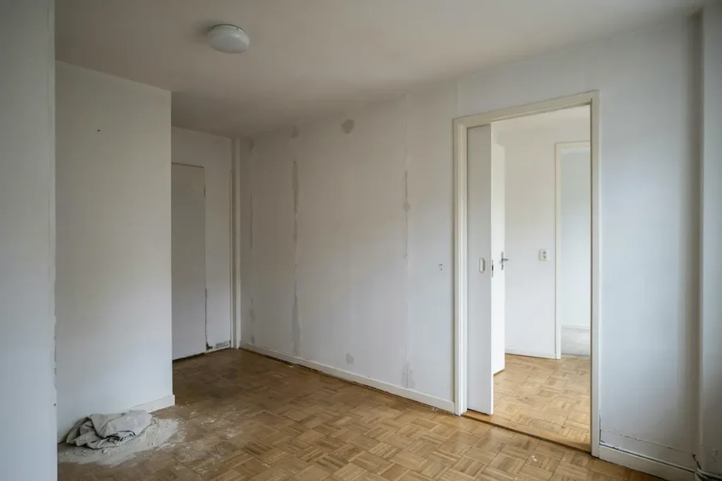 bygga innerv gg med d rr f r ett extra sovrum